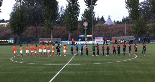 Uno scatto prima dell'avvio del match