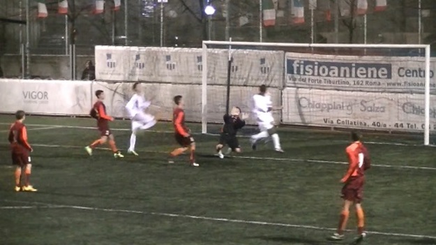Il gol di Di Bari