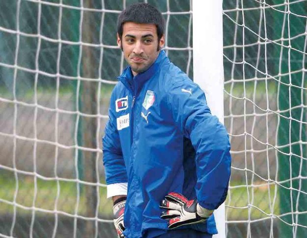Valerio Frasca in azzurro