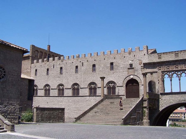 Il Palazzo dei Papi a Viterbo