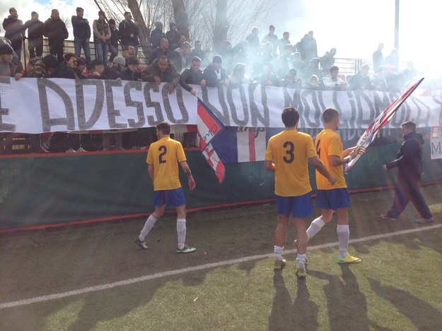I giocatori del Vescovio fanno festa