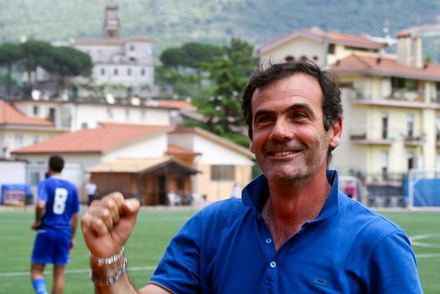 Parisella, allenatore della Nuova Itri capolista