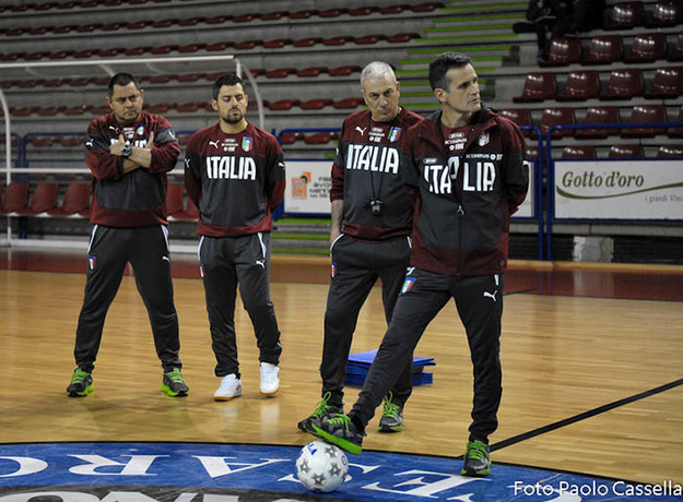 Il ct Menichelli e il suo staff (Foto © Cassella)