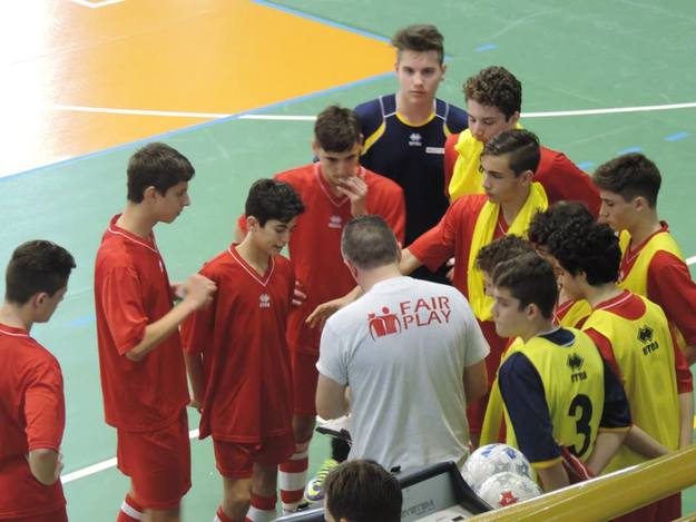 Un time out di mister Calabria (Foto © Divisione Calcio a 5)