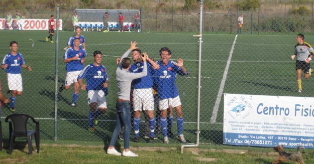 Festeggia l'Atletico 2000