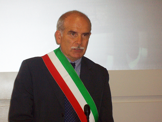 Il sindaco di Ariccia Emilio Cianfanelli