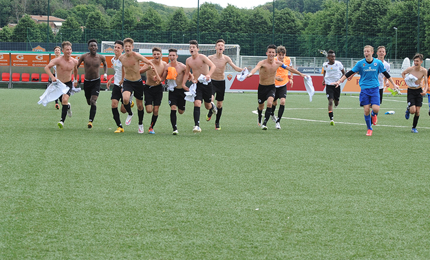 L'esultanza dei Giovanissimi Nazionali dello Spezia a Trigoria foto©LauraDelGobbo