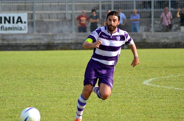 Maurizio Alfonsi con la maglia dell'Ostiamare