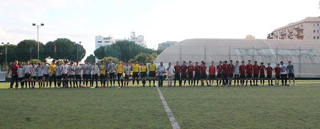 Le due squadre in campo foto©Mirna De Cesaris