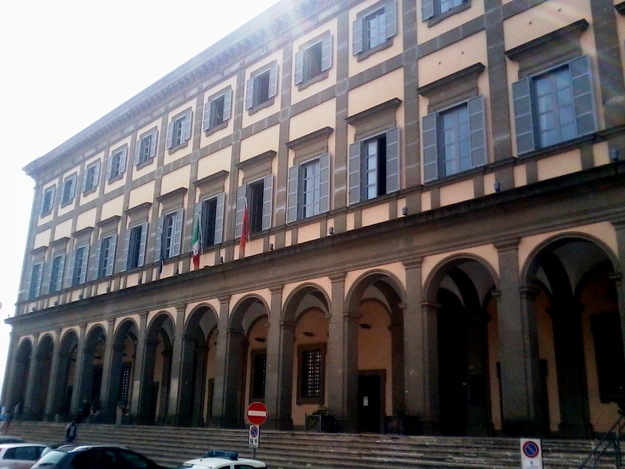 Il Palazzo del Comune a Velletri (© - Gazzetta Regionale)