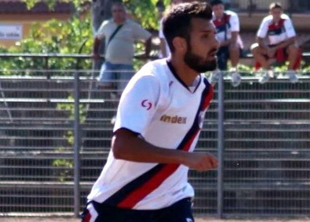 Pace con la maglia del Ladispoli