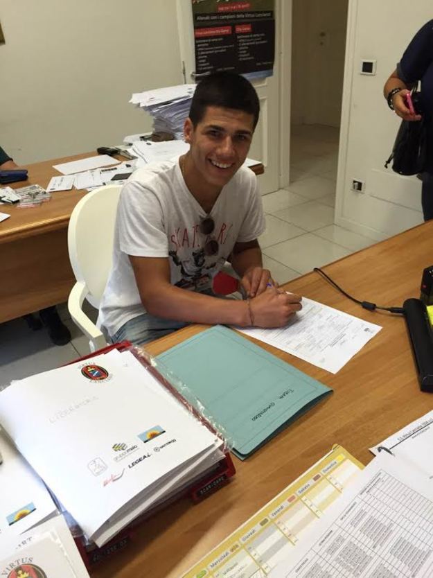 Tubani firma il contratto