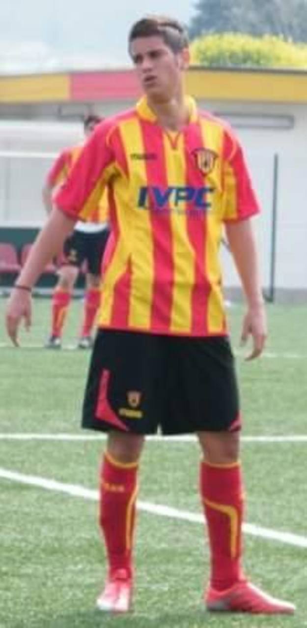 Massardi con la maglia del Benevento