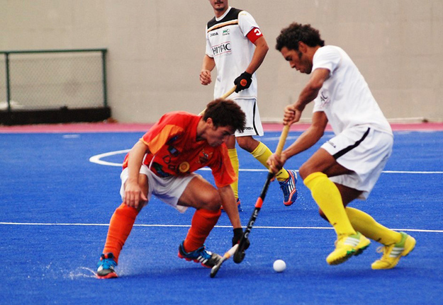Telemaco Rossi a contrasto con Waled