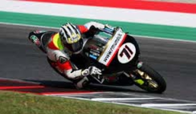 Dennis Foggia in piega