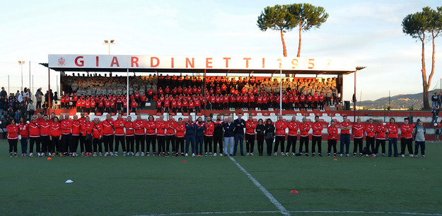 La grande famiglia del Giardinetti Calcio (Foto © Paolo Lori)