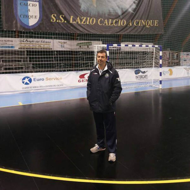 Mister Roberto Manciuria