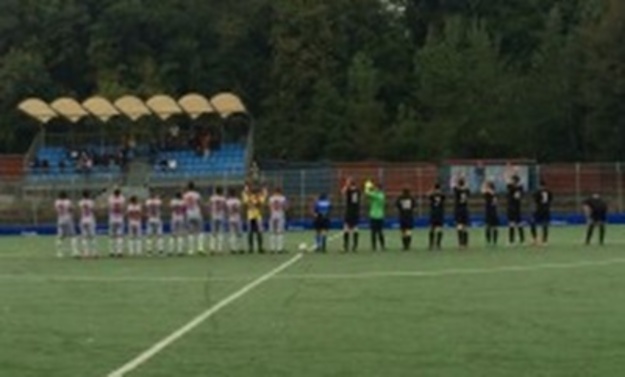 Uno scatto prima del fischio d'inizio (foto Villalba Calcio)