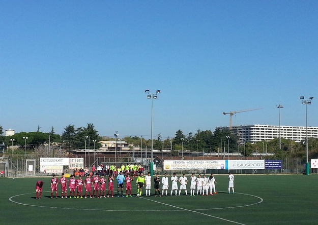 Le due squadre all'avvio (C) GazzettaRegionale