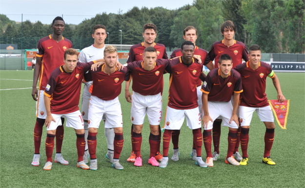 Nella foto, l'undici della Roma che ha affrontato il Barça nella prima giornata di Youth League ©Del Gobbo