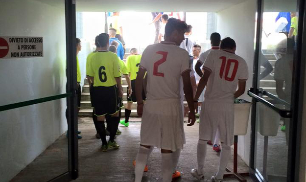 Lupa Castelli Romani, ingresso in campo ©Facebook