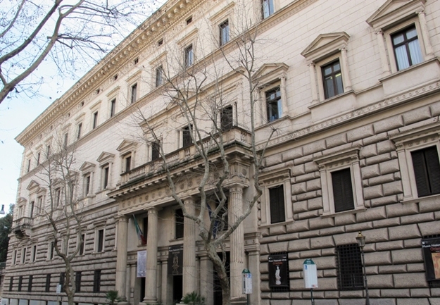 Palazzo Brancaccio, a Roma