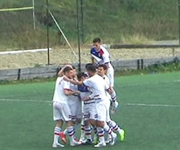 Il Guidonia che esulta dopo il gol di Tiberi