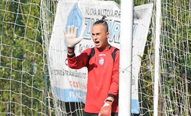 De Persio tra i pali ©Laura Del Gobbo