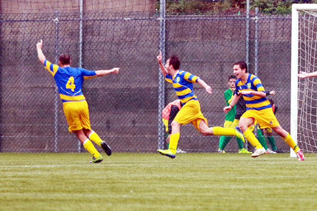 Grande vittoria per la Pro Calcio (foto©Lori)