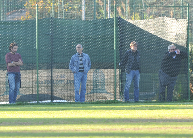 Il derby d&apos;andata: a sinistra Greco, a destra Guarracino 