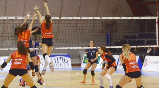 Olimpia Roma in attacco