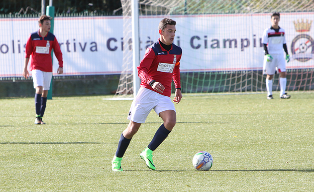 Santoni in azione ©Lori