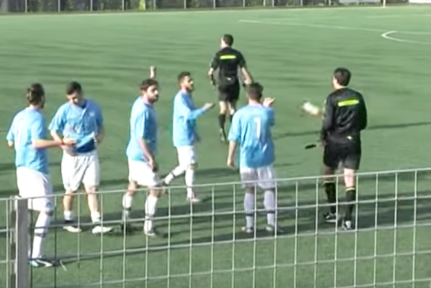 Un frame del video di Sport in Oro