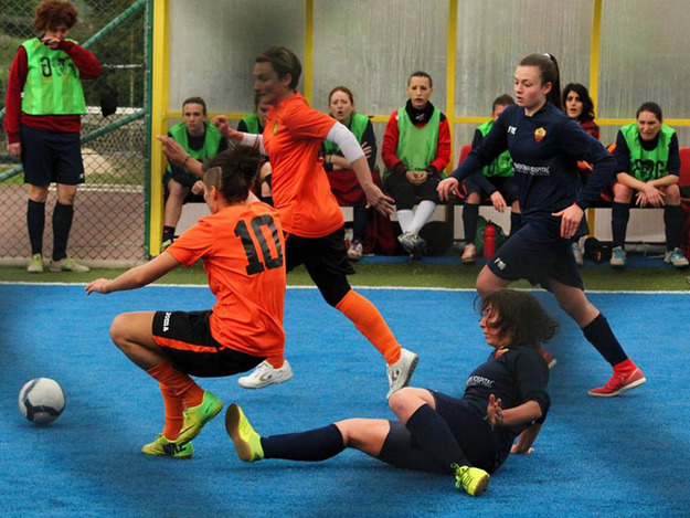 X per la Roma Calcio Femminile