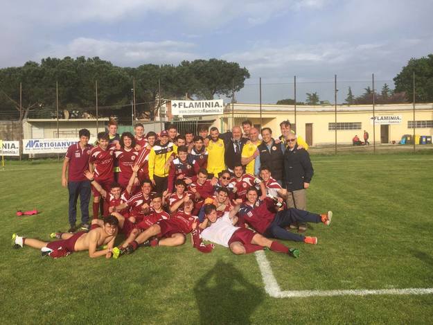 La festa a fine gara ©facebook/Trastevere Calcio