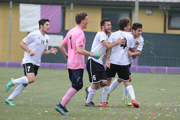 Vigor Perconti Foto Del Gobbo