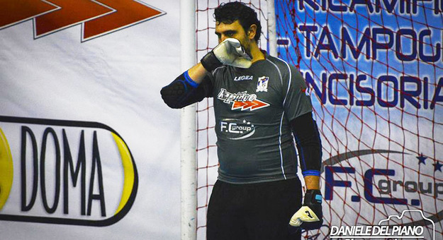 Il portiere Luciano Cianci (Foto © Daniele Del Piano)