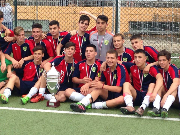 I 2000 con la coppa Allievi Fascia B Regionali