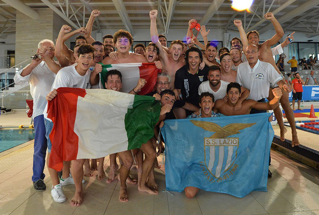 La festa dei giovani biancocelesti