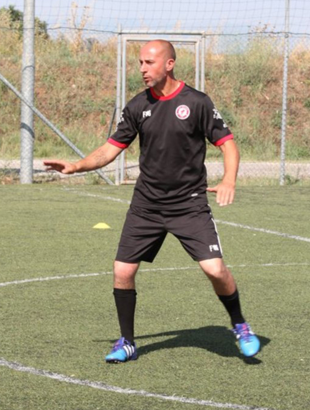 Il tecnico Marco Pellegrini in campo ©Facebook