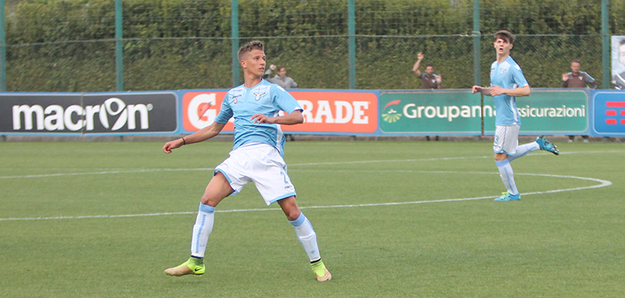 I due classe &apos;99 Spiezio e Petro ©DeCesaris