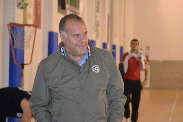 Coach Stefano Busti