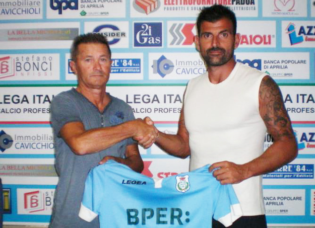 Mirko Mancini (a destra) col ds Sanavia