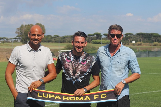 La Camera con la sciarpa della Lupa