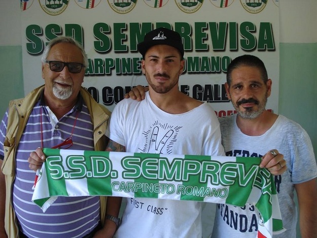 Francesco Ferretti (al centro) © SSD Semprevisa/ Facebook