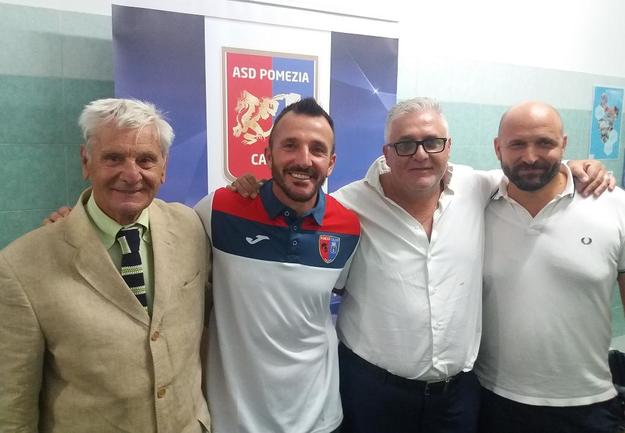 Ciotti con la dirigenza rossoblu