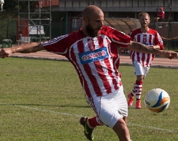 De Francesco con la maglia dell&apos;Orvietana (foto sporterni.it)