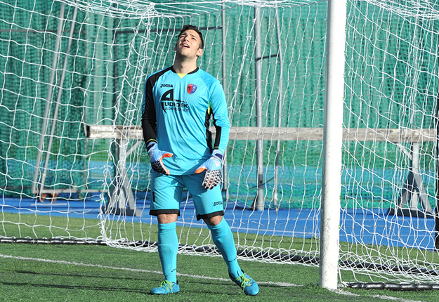 Leonardo Spina, portiere del Pomezia, migliore in campo nel match contro il Tor di Quinto (©Del Gobbo)
