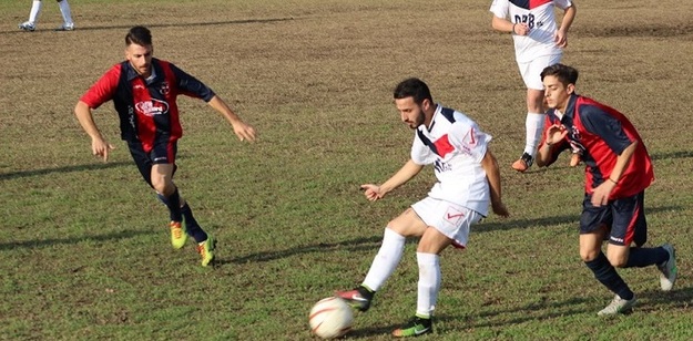 Pari allo Stadio della Vittoria (foto Facebook)