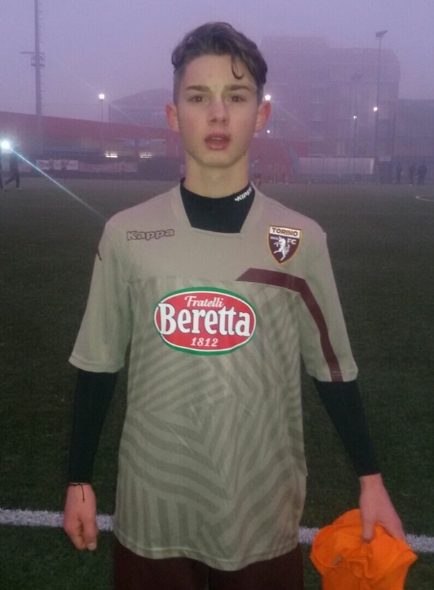 Nicola Orlandi con la maglia del Torino